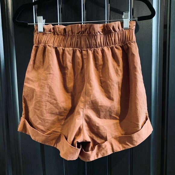 Abercrombie & Fitch Paper Bag Shorts Rust Brown | XS - Picture 4 of 8